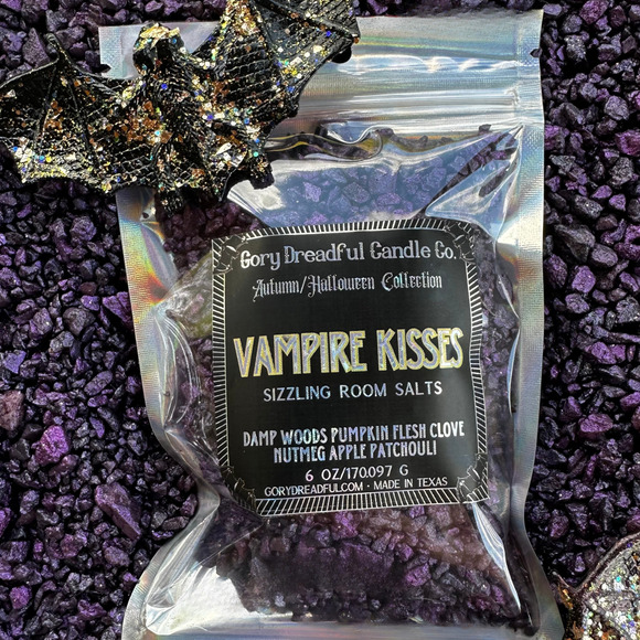 Vampire Kisses Sizzling Room Salt Potpourri: Damp Woods Pumpkin Patchouli Scent - Picture 6 of 10